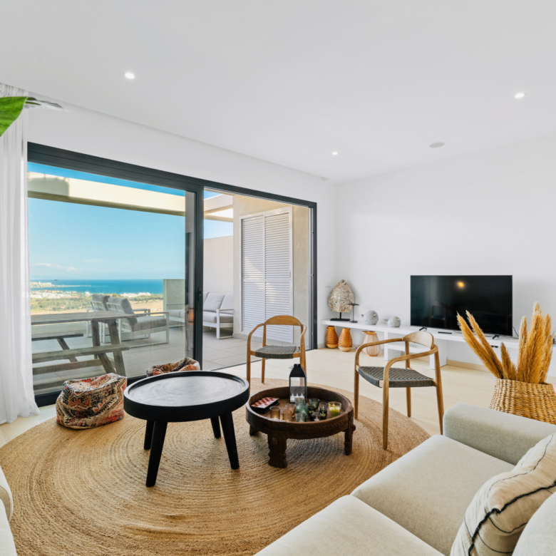 2-Bed Apartment with breathtaking views – Finca Cortesin, Costa del Sol
