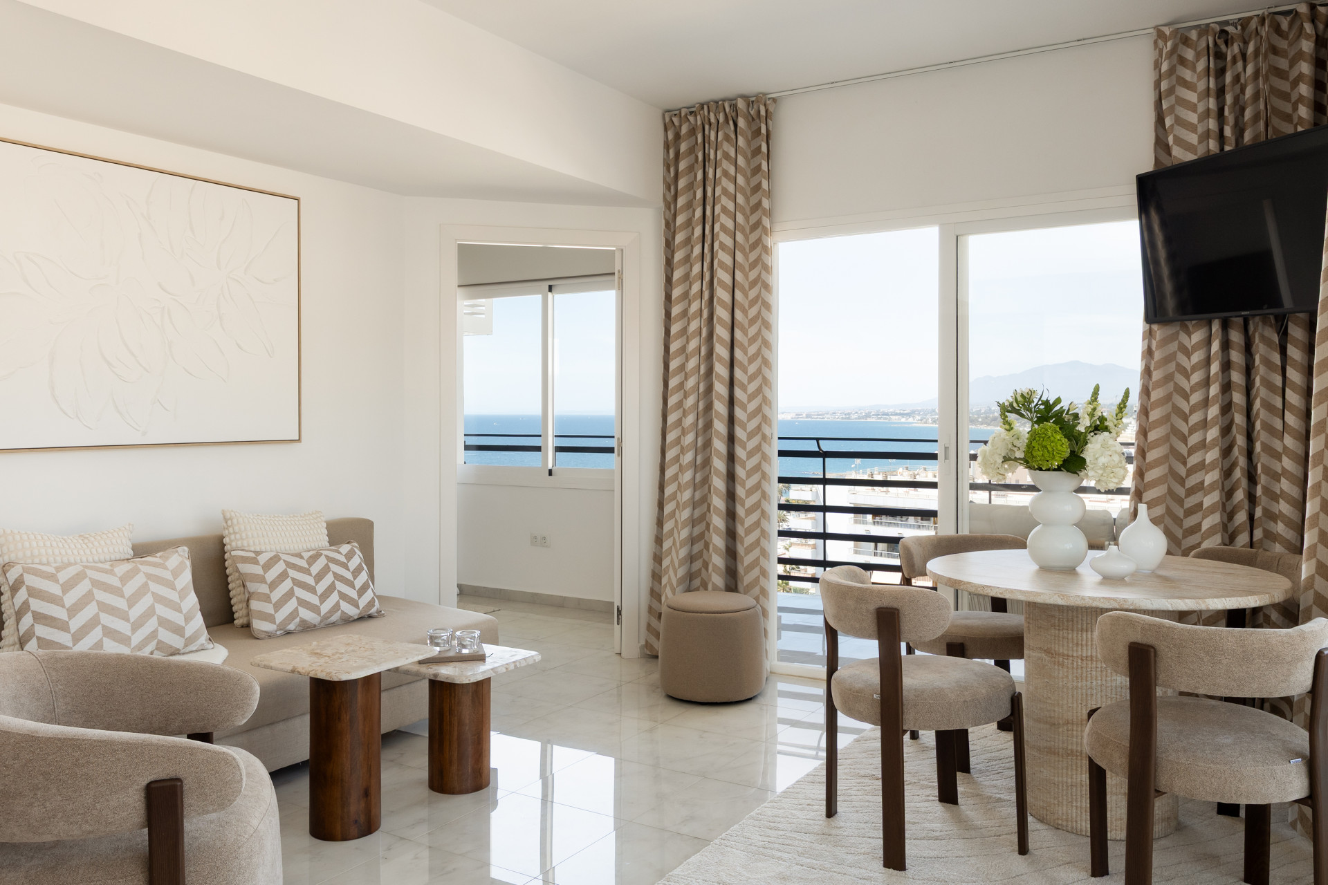 Beachfront apartment in the heart of Marbella