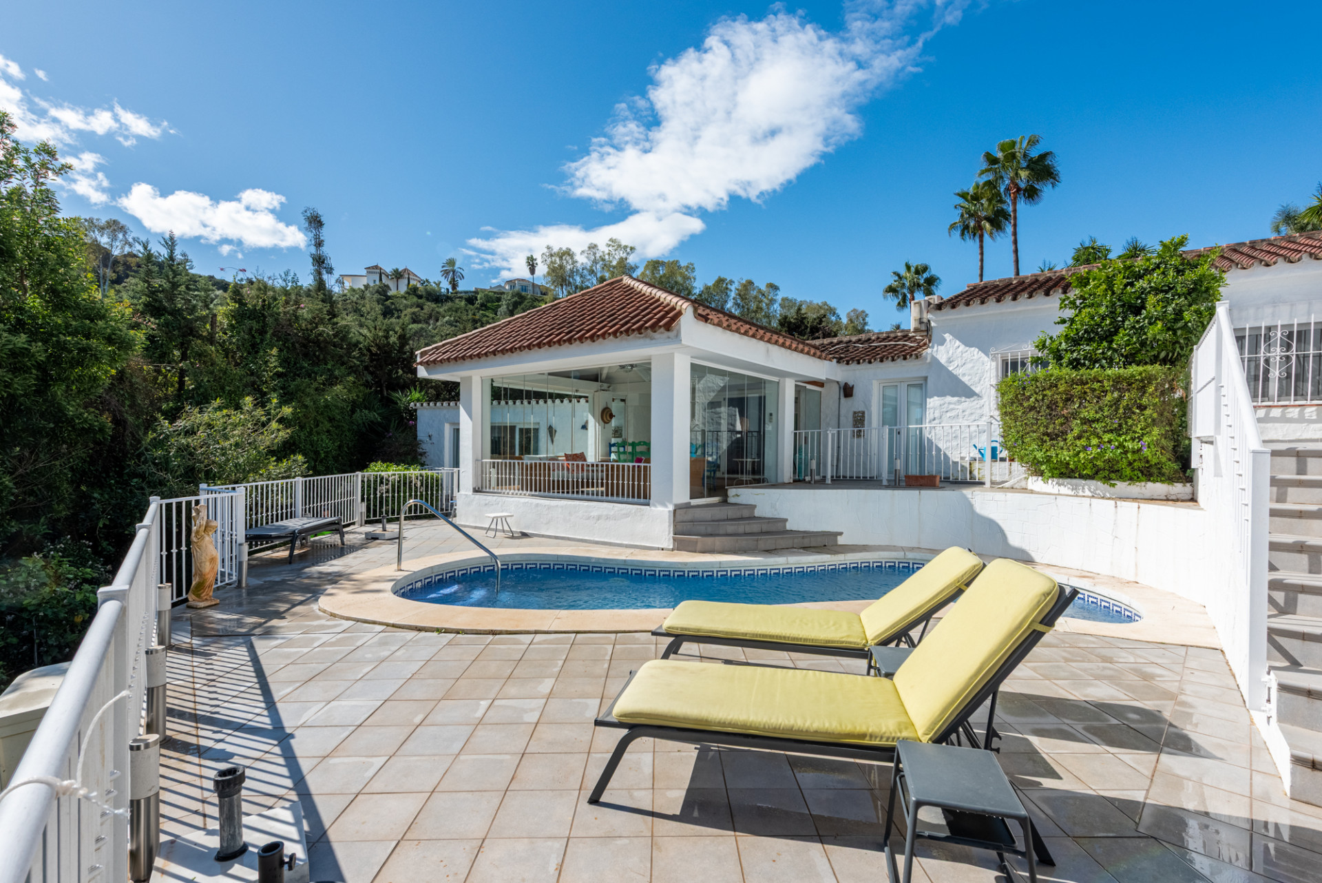 Charmante Villa im Landhausstil in den Hugeln von Benahavis – Hervorragendes Preis Leistungs Verhaltnis