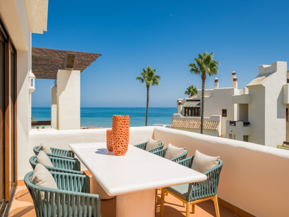 Completely renovated house with unobstructed sea views.