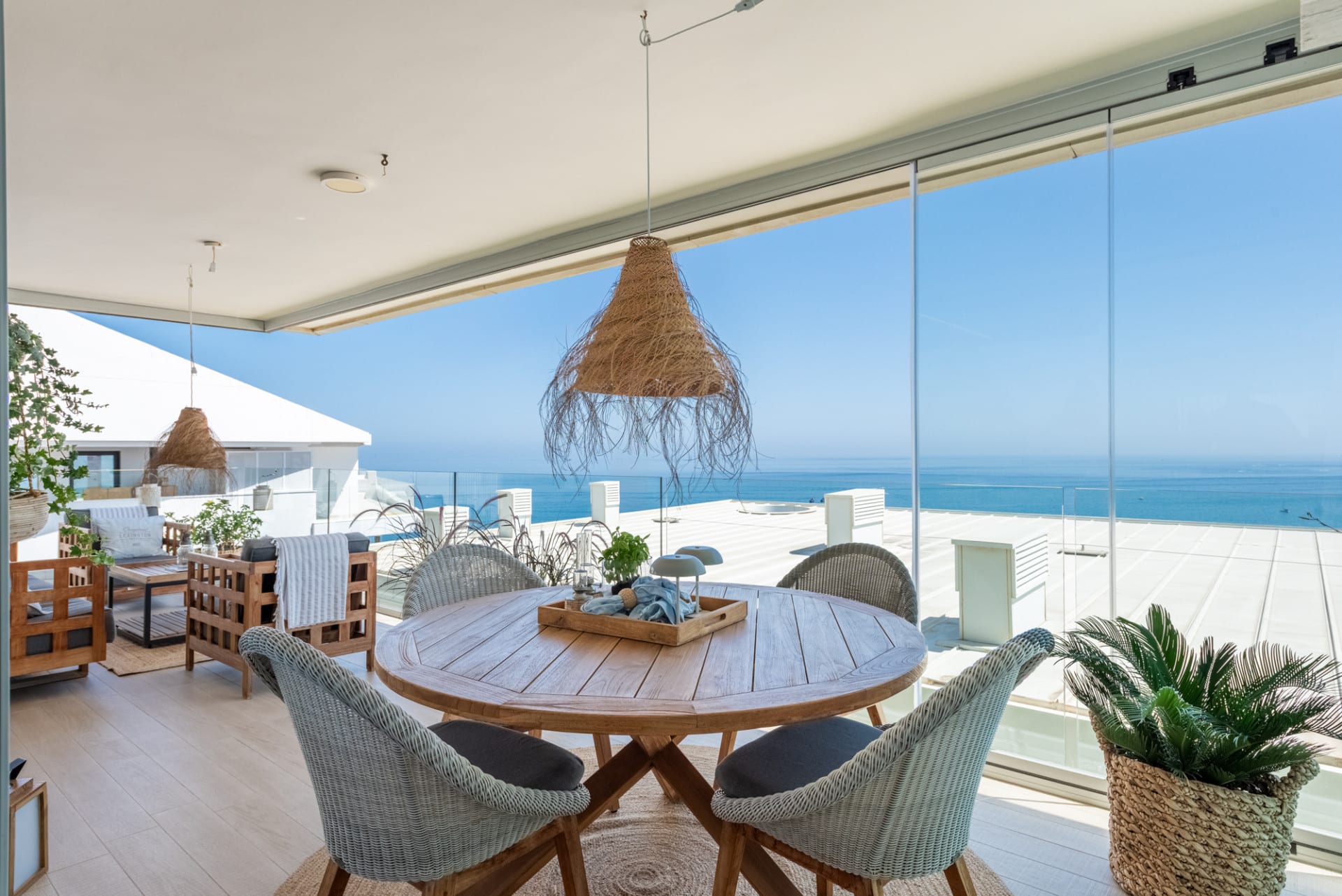 Drei-Zimmer-Wohnung mit Panoramablick auf das Meer in MedOne, El Higuerón