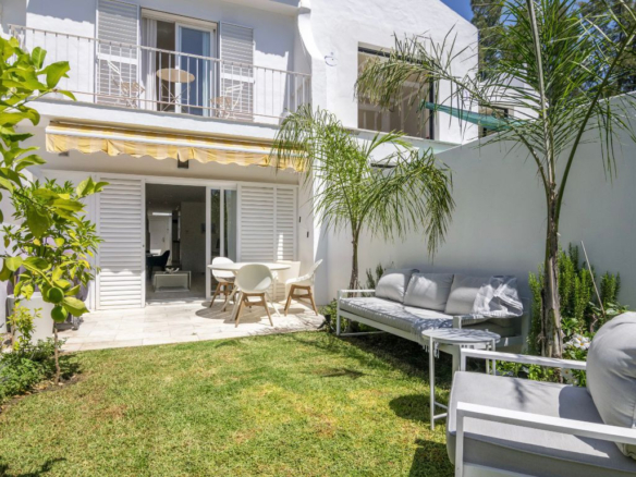 Duplex Townhouse, Peña Blanca, Nueva Andalucía