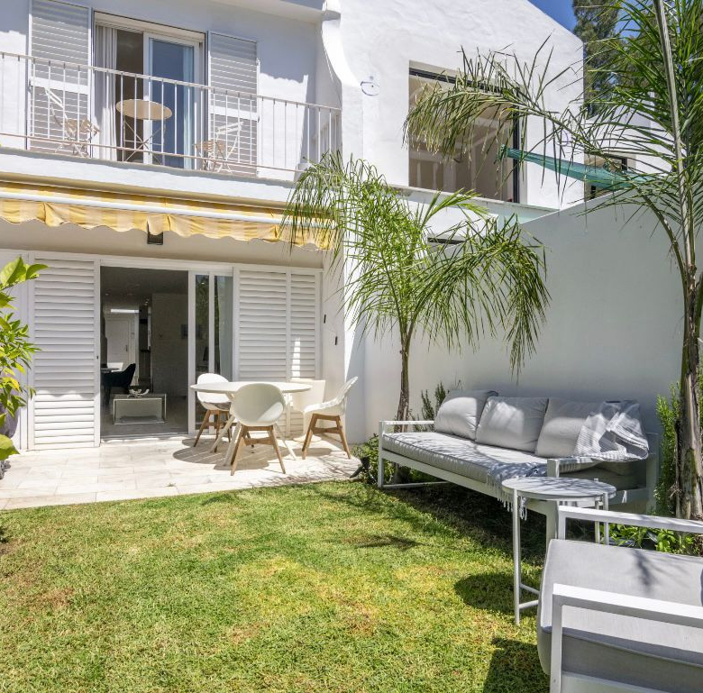 Duplex Townhouse, Peña Blanca, Nueva Andalucía