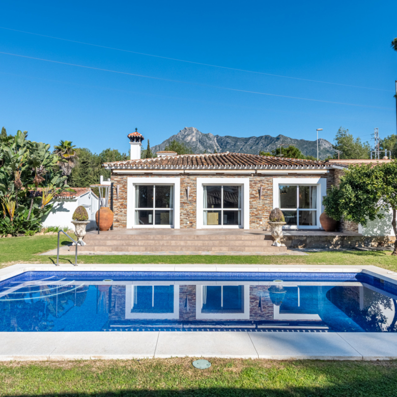 Einstöckige Villa an der Goldenen Meile von Marbella!