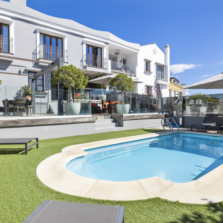 Elegant Five-Bedroom Town House with Private Pool in Benahavis, Malaga