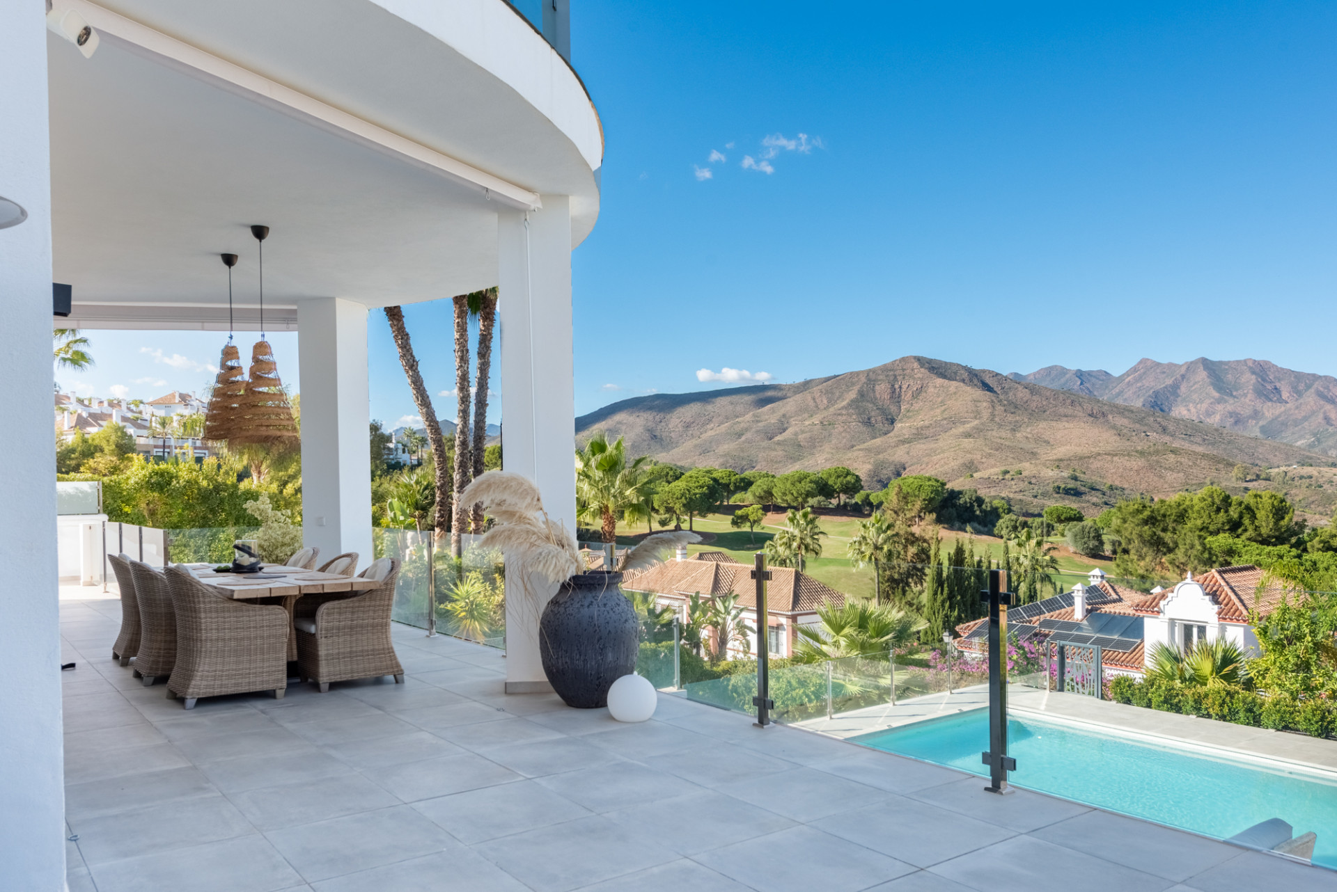Exklusive Golfvilla mit Panoramablick in La Cala Golf