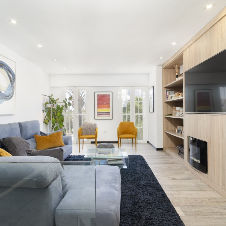 Exklusives Stadthaus in bester Lage von Nueva Andalucía