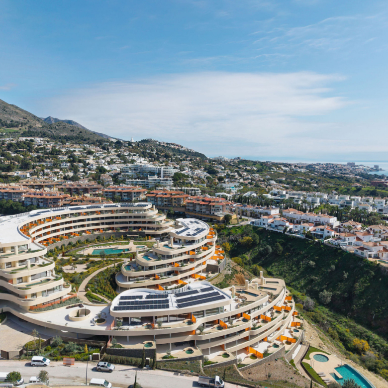 Experience refined coastal living in this brand-new luxury apartment set within the prestigious Higuerón Resort.