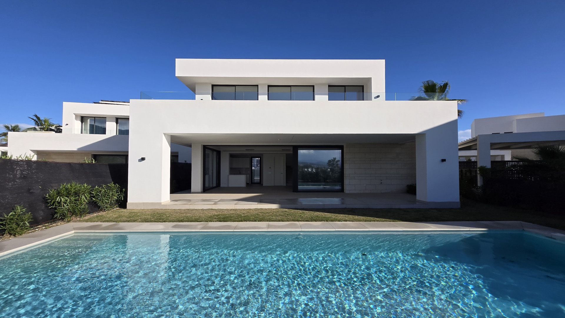 Exquisite Luxusvilla mit vier Schlafzimmern in La Finca de Marbella Marbella Ost