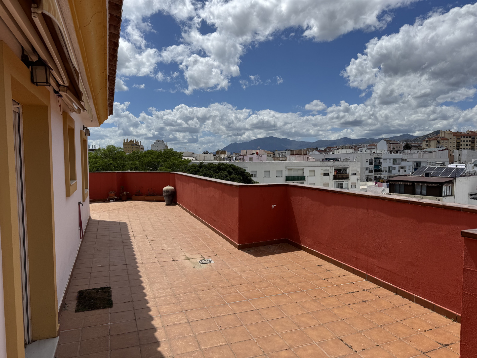 Fantastic 3 bedroom penthouse in the center of San Pedro de Alcantara Marbella