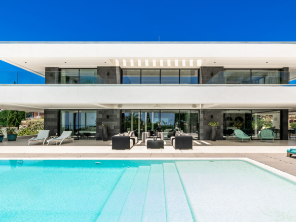 Hjem Designet til Balance, Skønhed og Everyday Luxury Living