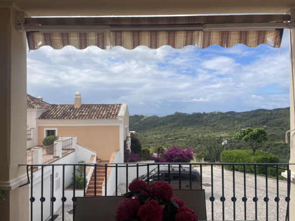 Idyllic townhouse with sea views in Monte Mayor, Benahavis