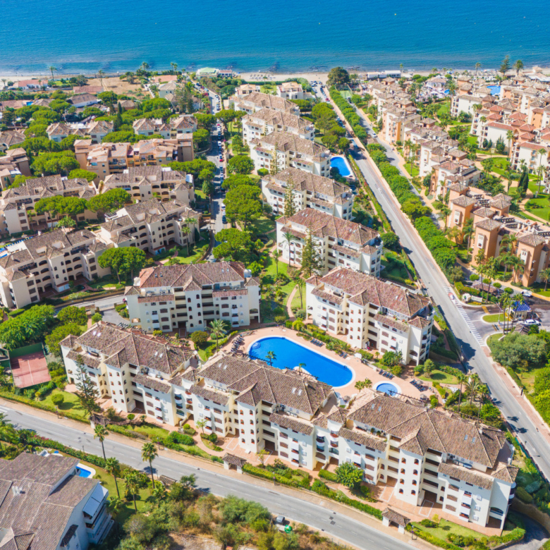 Krásný byt s výhledem na jih, dvoupokojový apartmán se nachází v prestižní Hacienda Playa, Elviria
