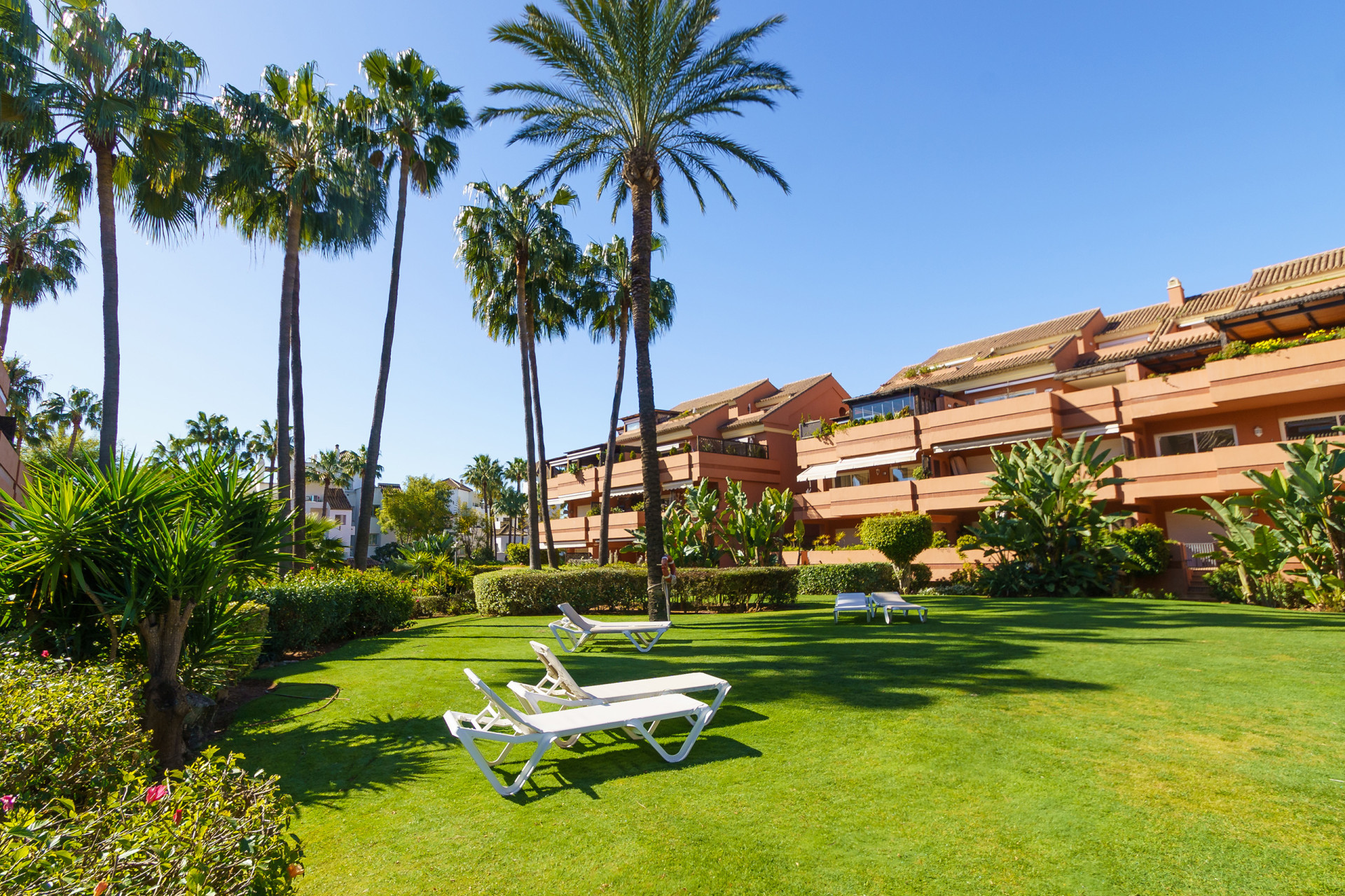 Luxuriöses Erdgeschossapartment in El Embrujo Playa, Marbella – Puerto Banús