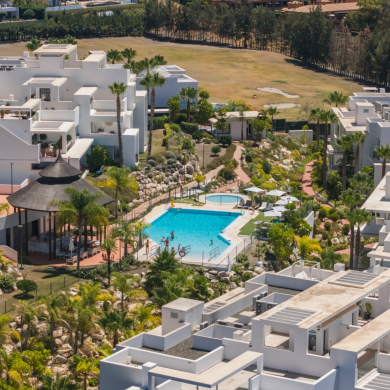 Luxury 2-Bedroom Penthouse with Panoramic Sea & Golf Views – Atalaya Hills