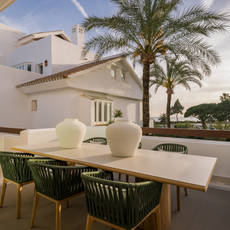 Luxury Beachfront Apartment, Los Monteros Palm Beach