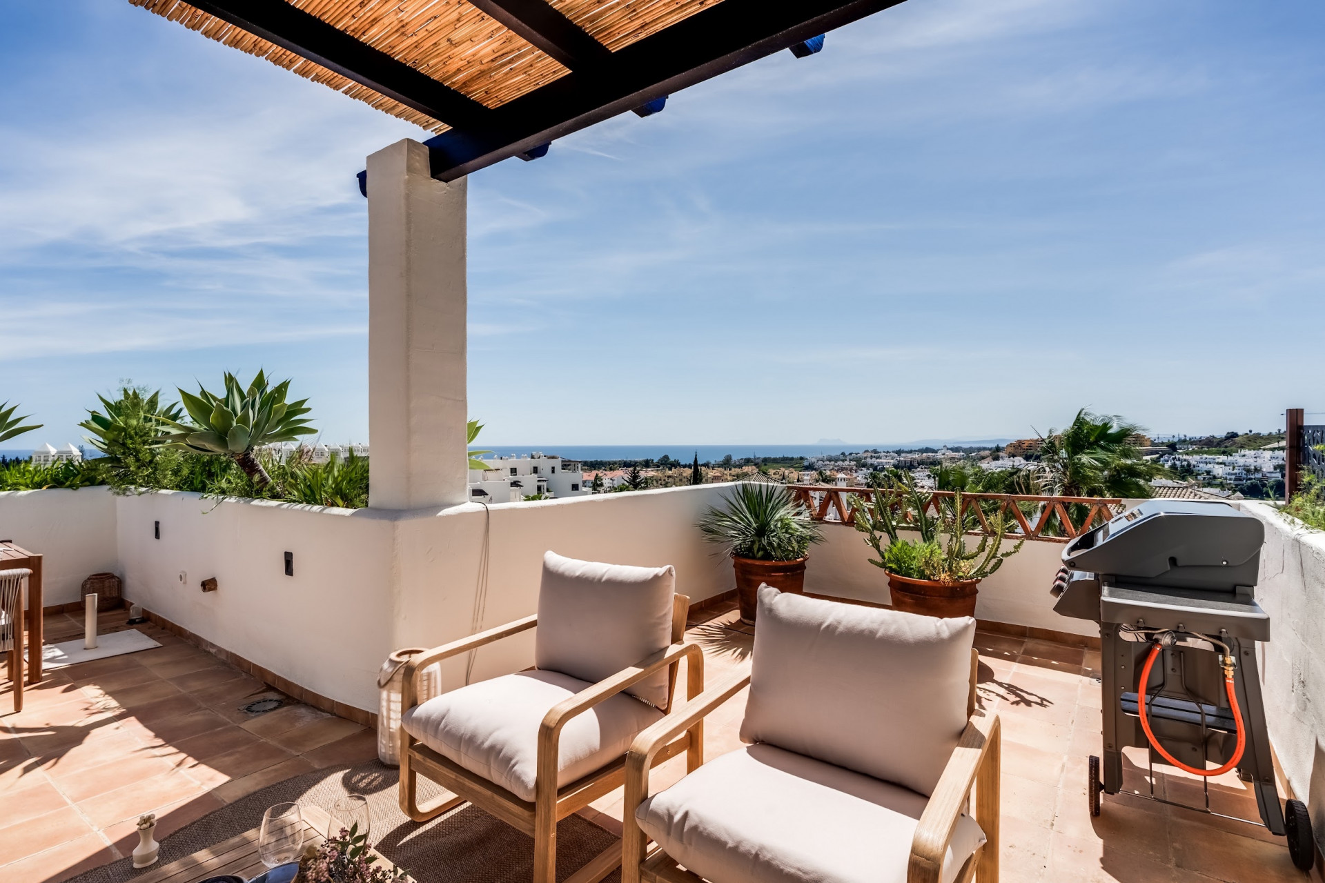 Luxury Duplex Penthouse with Panoramic Sea Views in Sunset Golf, Estepona