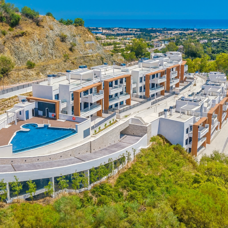 Luxury Duplex with Private Pool and Panoramic Views – La Alborada, Benahavís.