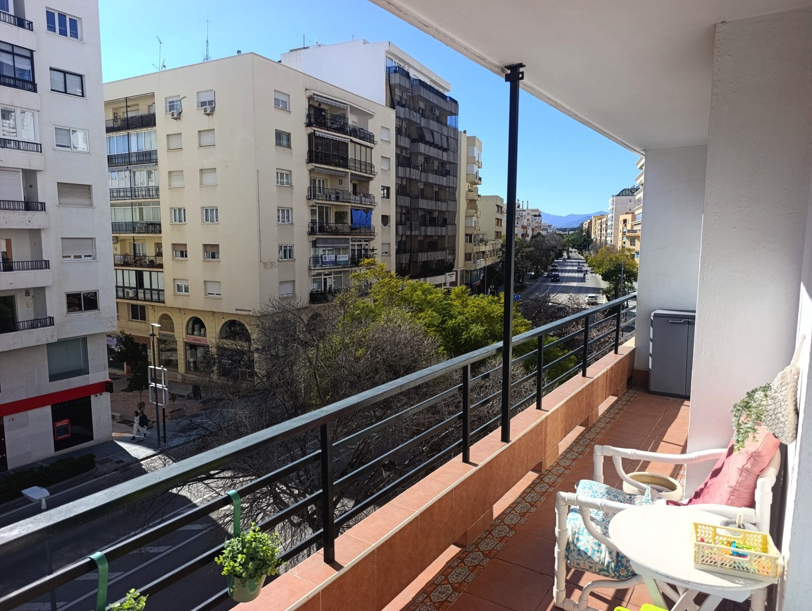 Prime Central Apartment on Avenida Ricardo Soriano