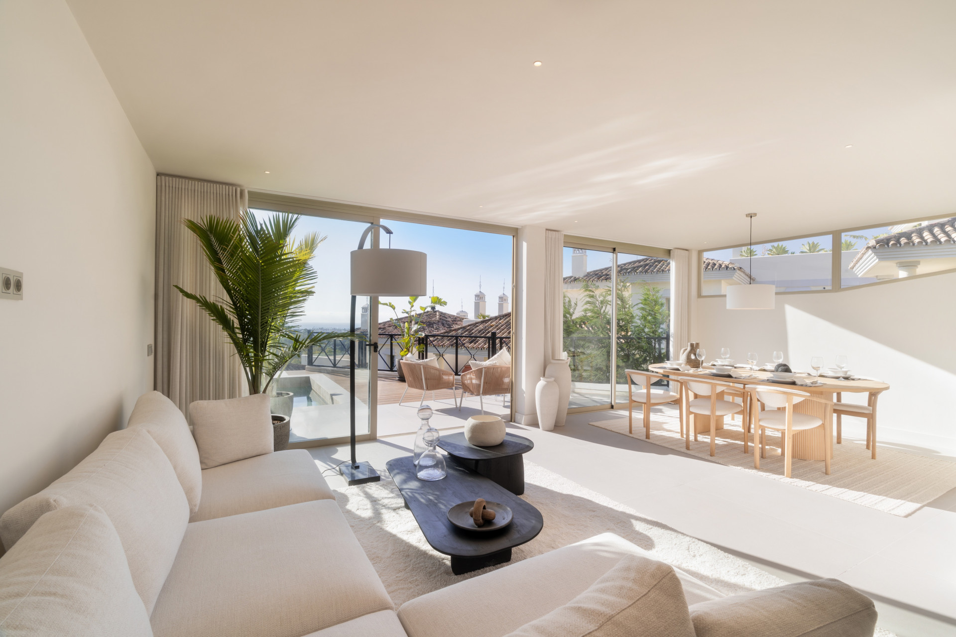 Renovated 3 Bedroom Apartment with private pool sea amp mountain views in Nueva Andalucia
