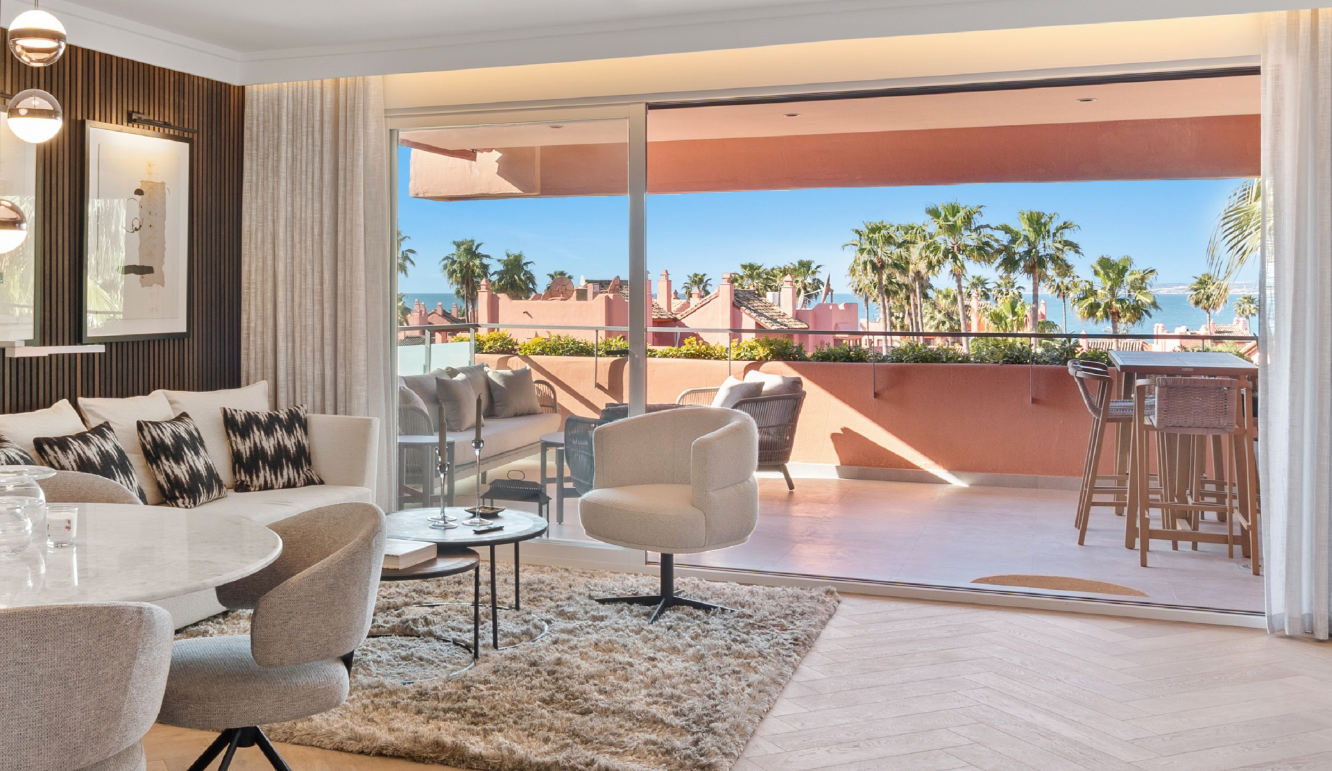 Sea View Luxury Penthouse Newly Renovated on the Beach Side New Golden Mile