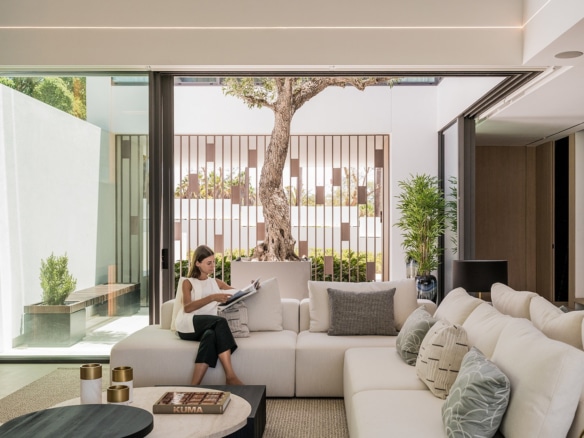 Semi Detached Villa 供销售于 Marbella Golden Mile, Marbella