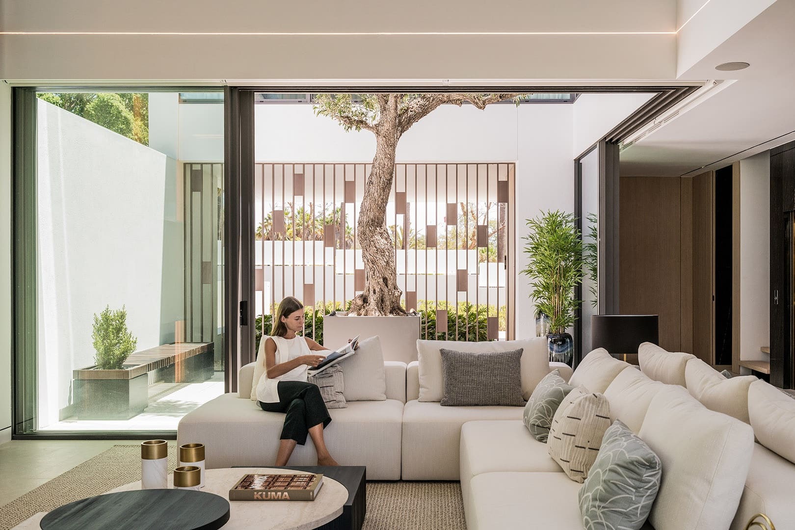Semi Detached Villa 供销售于 Marbella Golden Mile Marbella 6 1