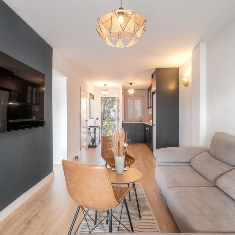 Spacious 2 Bedroom Apartment Cabopino - Excellent investment opportunity in beachside location