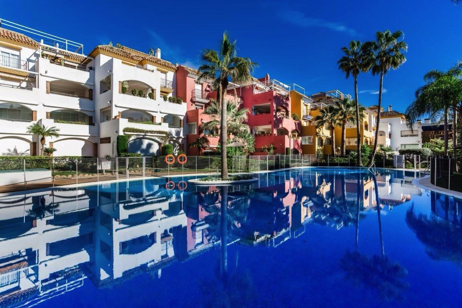 Spacious Duplex Apartment with Large Terraces amp Solarium – Golden Mile