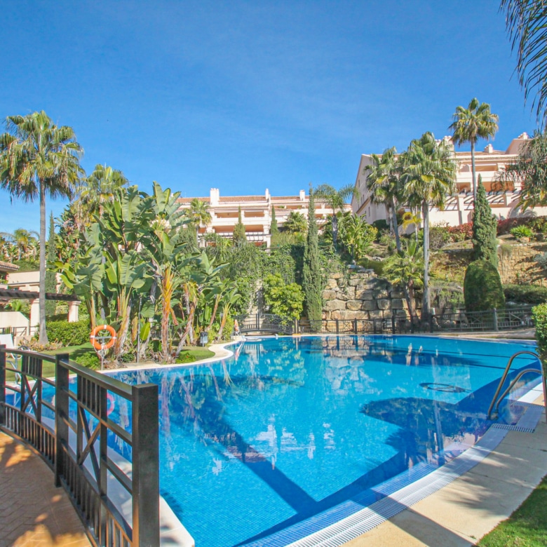 Spacious two bedroom apartment Golf Valley Nueva Andalucia, Marbella