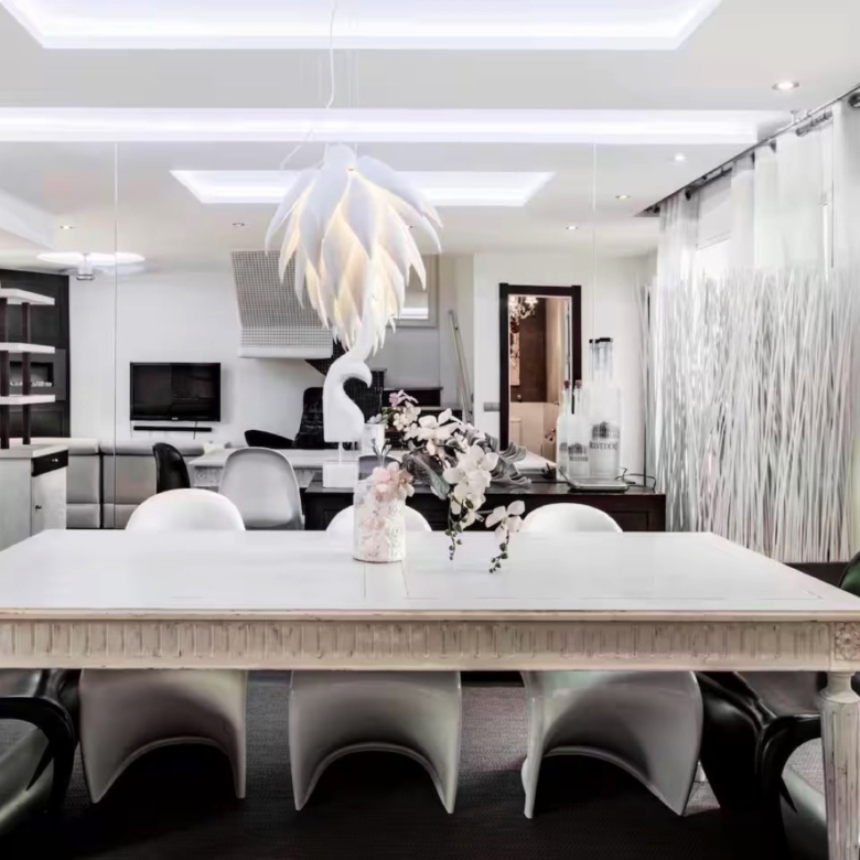 Stunning 5-Bedroom Townhouse in Altos del Rodeo
