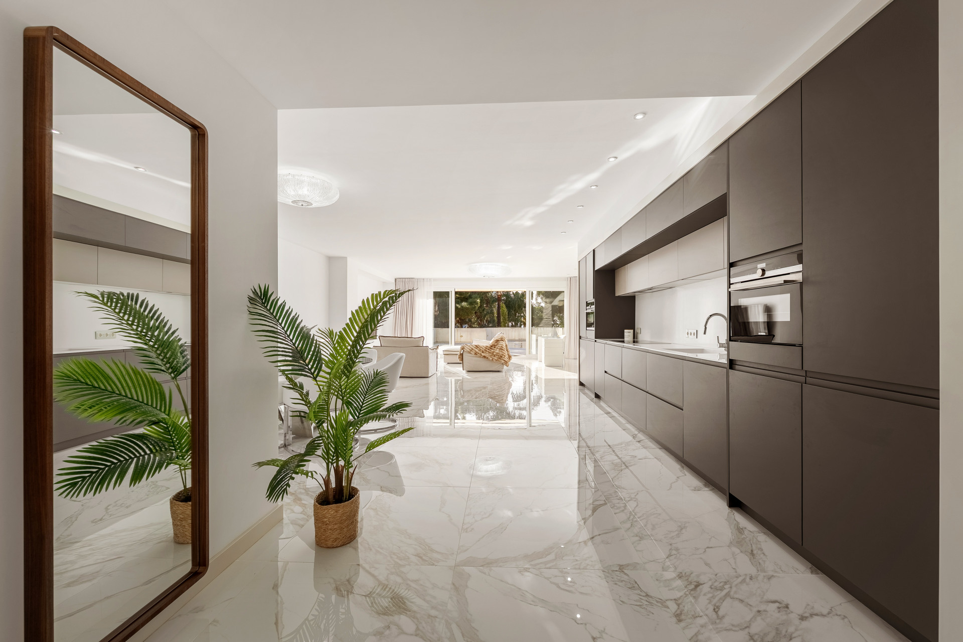 Superb modern apartment front line beach Puerto Banus