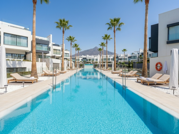 THE ISLAND, Estepona — Hochwertige Neubau-Residenz mit Meer- und Bergblick