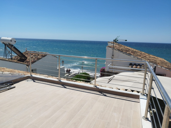 Unique Sea-View Townhouse Just 20 Meters from the Beach