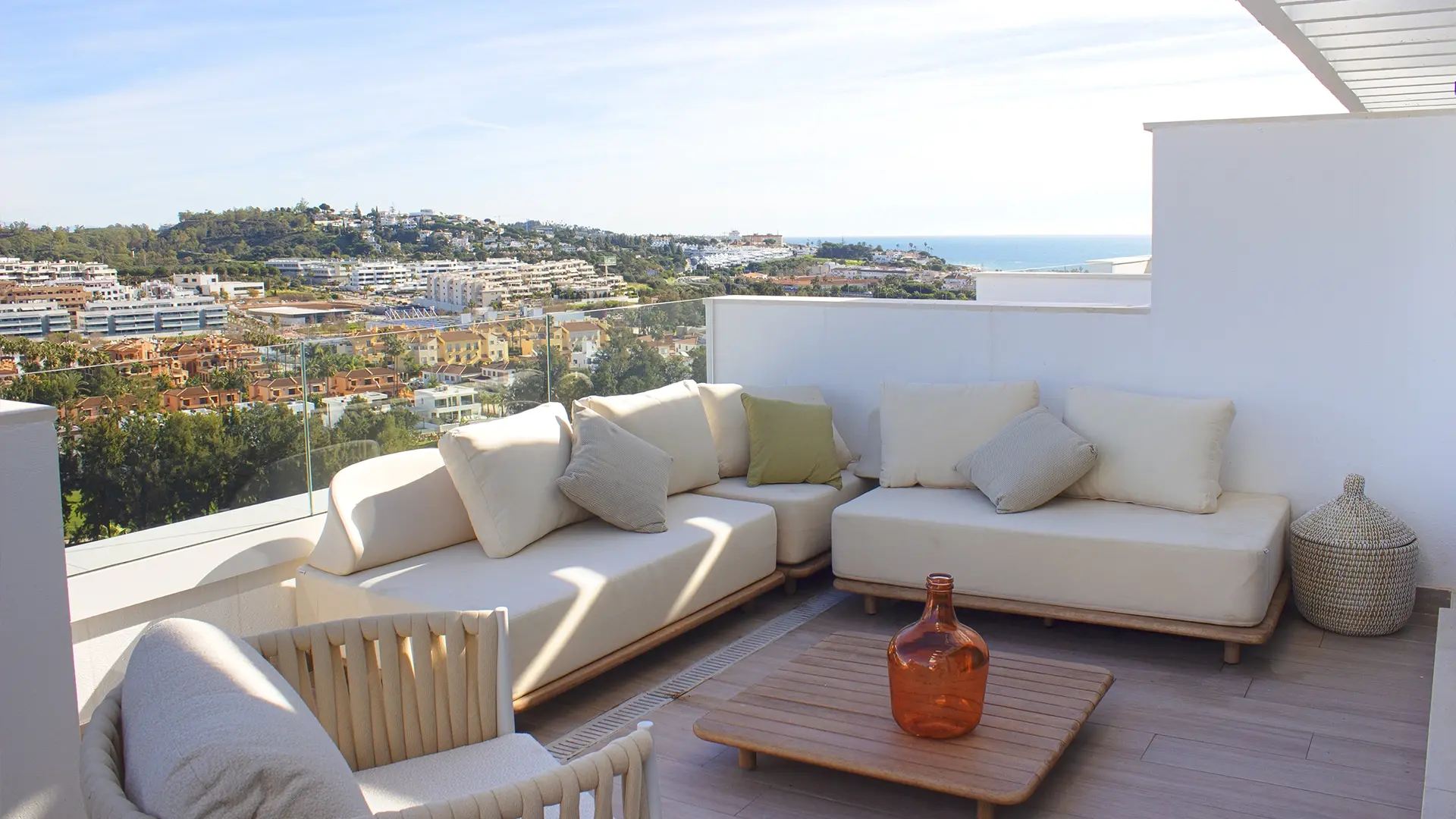 Unrivalled views in a vibrant setting