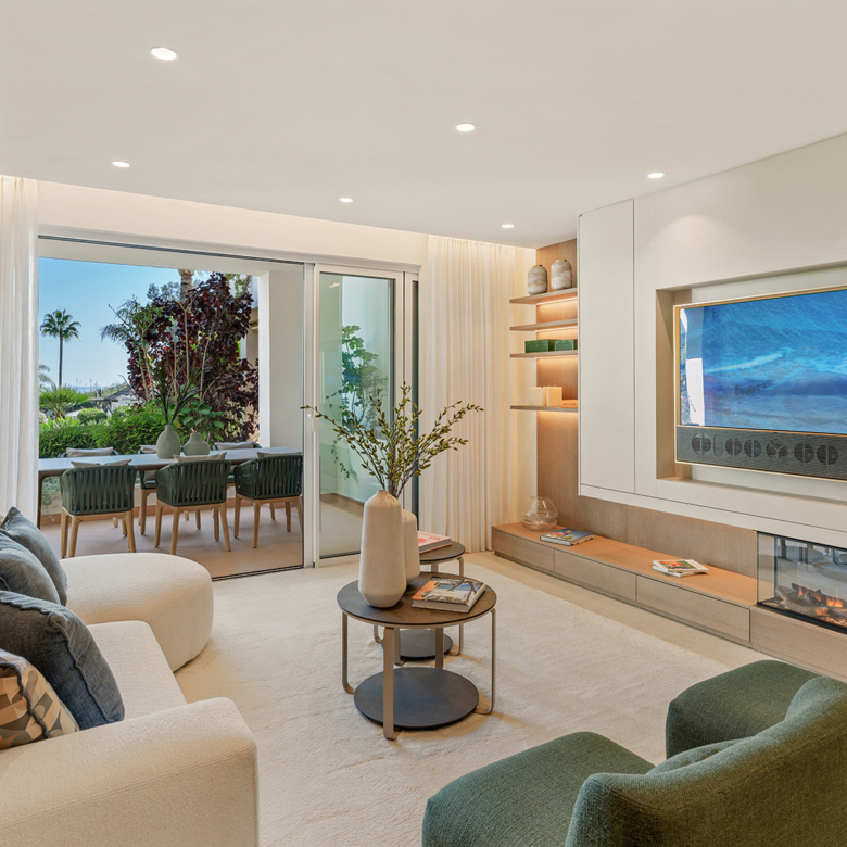Velérin Beachside Retreat