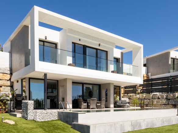 Villa offers a compelling combination of design, functionality, and value, just minutes from Estepona and the beach