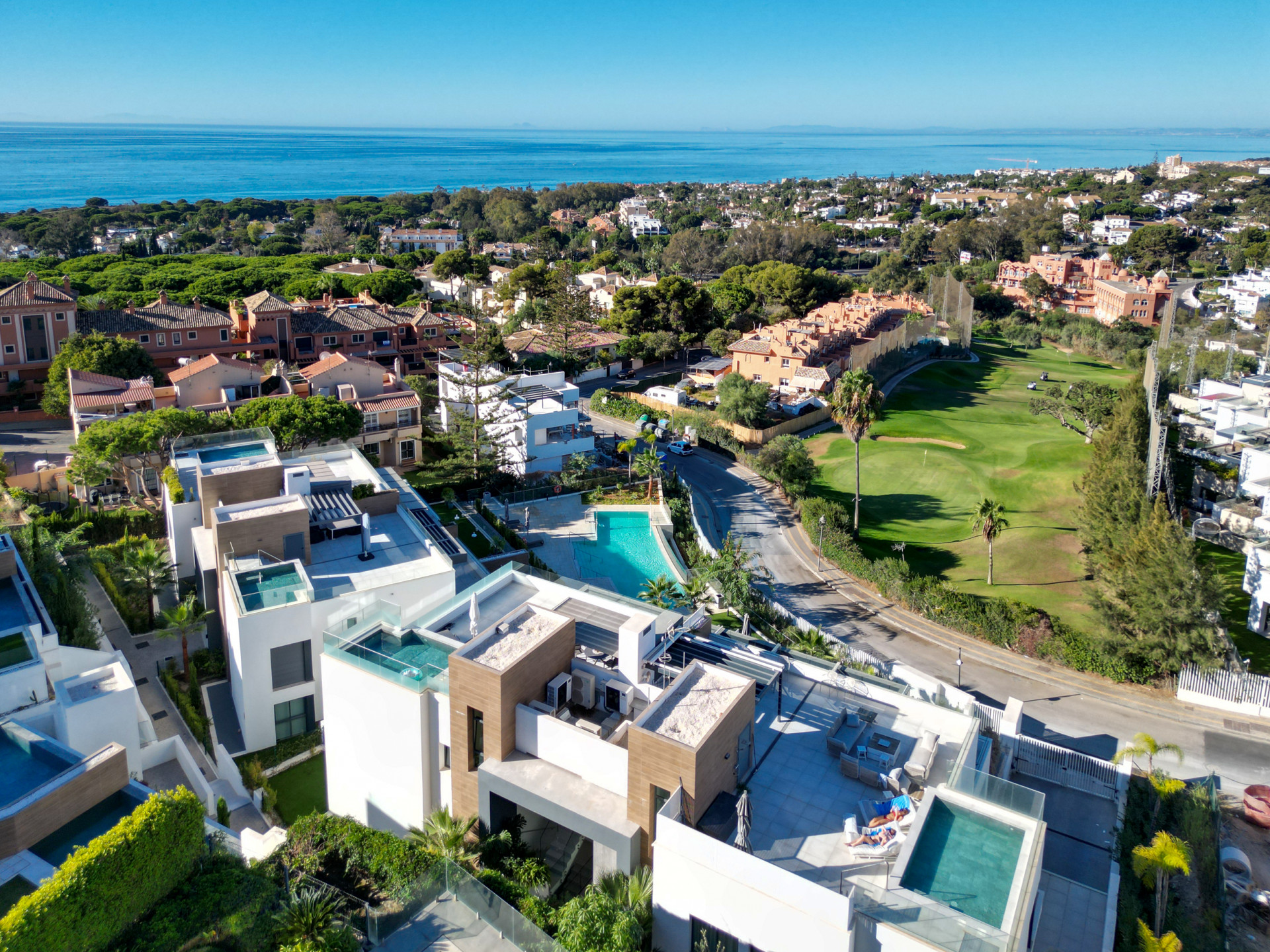 Villa zu verkaufen in Artola, Marbella