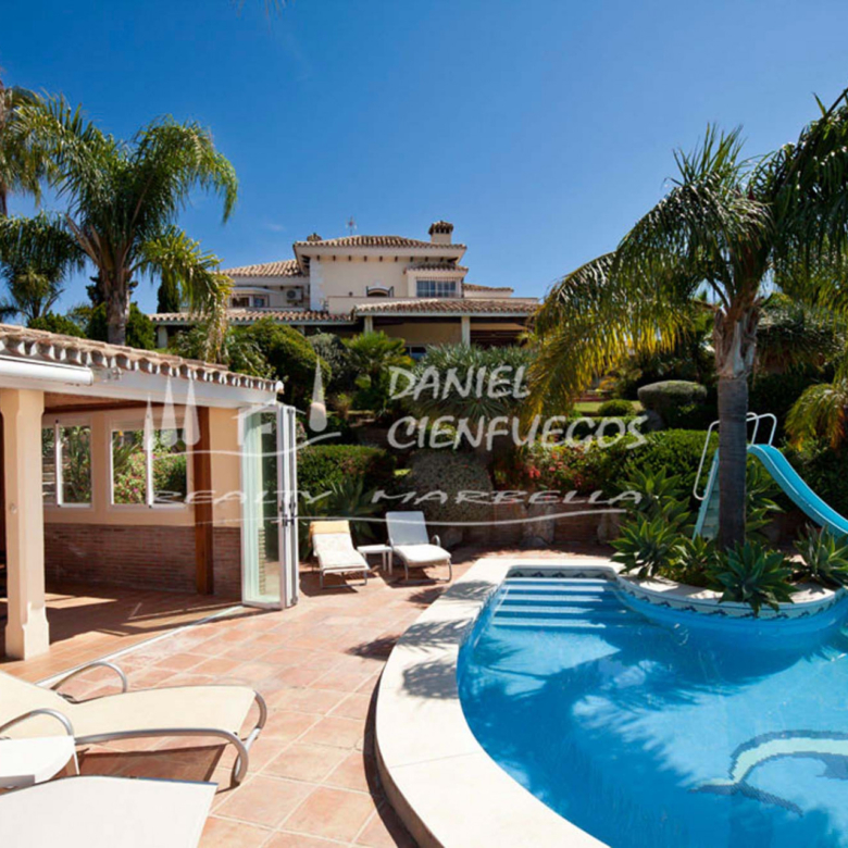 Villa_Finca for sale panoramic view Altos los Monteros Marbella