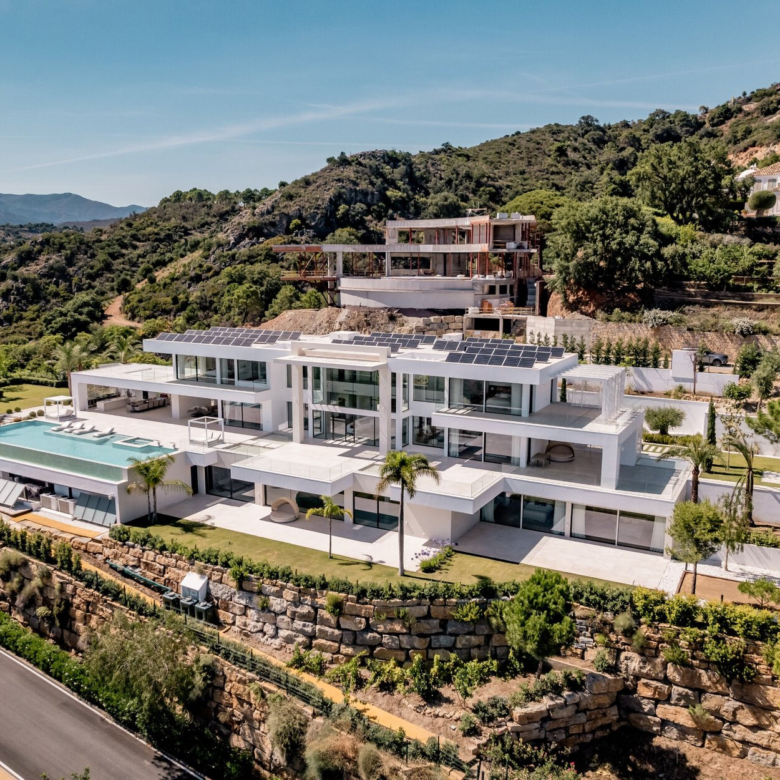 Welcome to La Isabella, the crown jewel of Marbella Club Golf Resort.