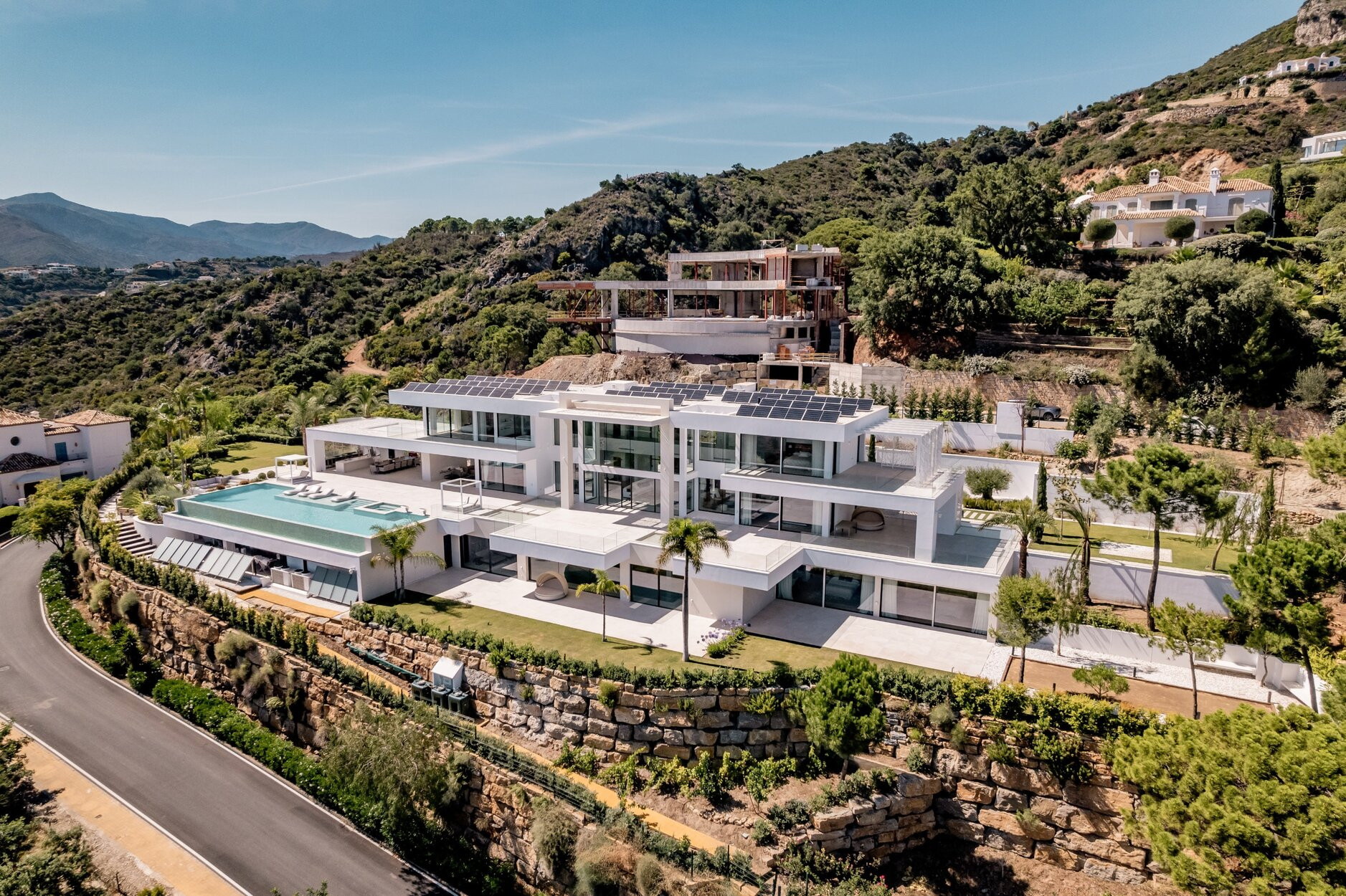 Welcome to La Isabella the crown jewel of Marbella Club Golf Resort