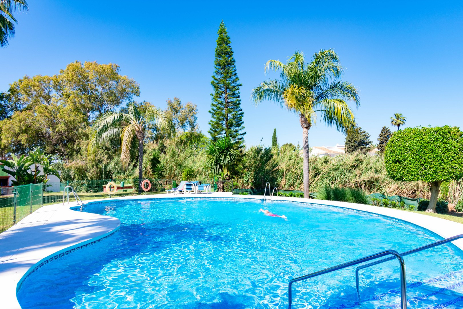 3-Bedroom Townhouse in Nueva Atalaya, Estepona, within an Established Residential Community