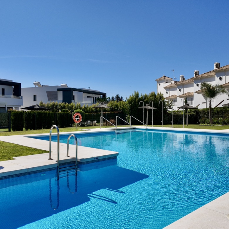 4-Bedroom Semi-Detached House with Private Garden in La Resina, New Golden Mile, Estepona