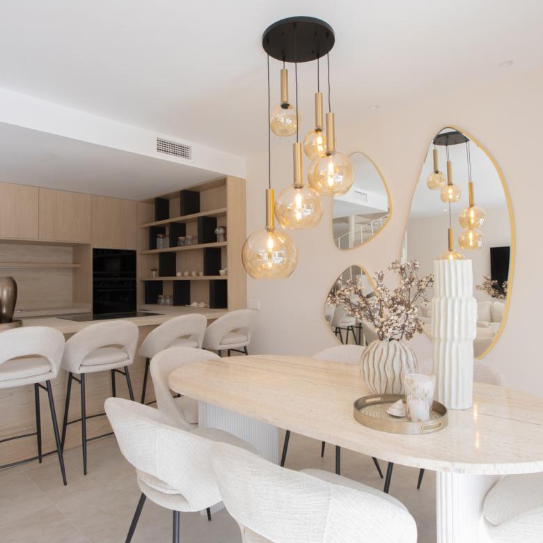 Aloha Garden — Fully Renovated 4-Bedroom Duplex Penthouse