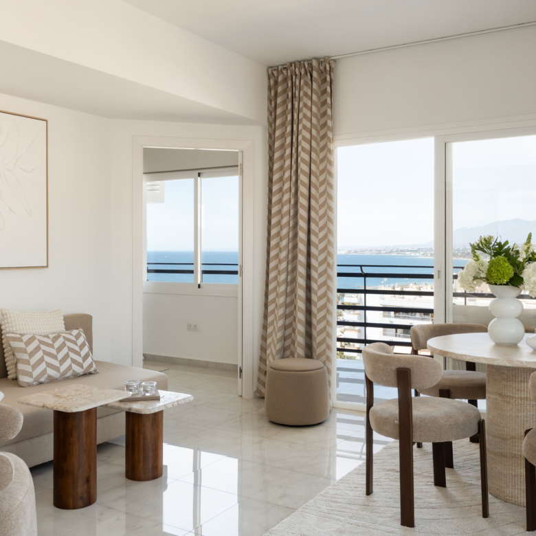 Beachfront apartment in the heart of Marbella
