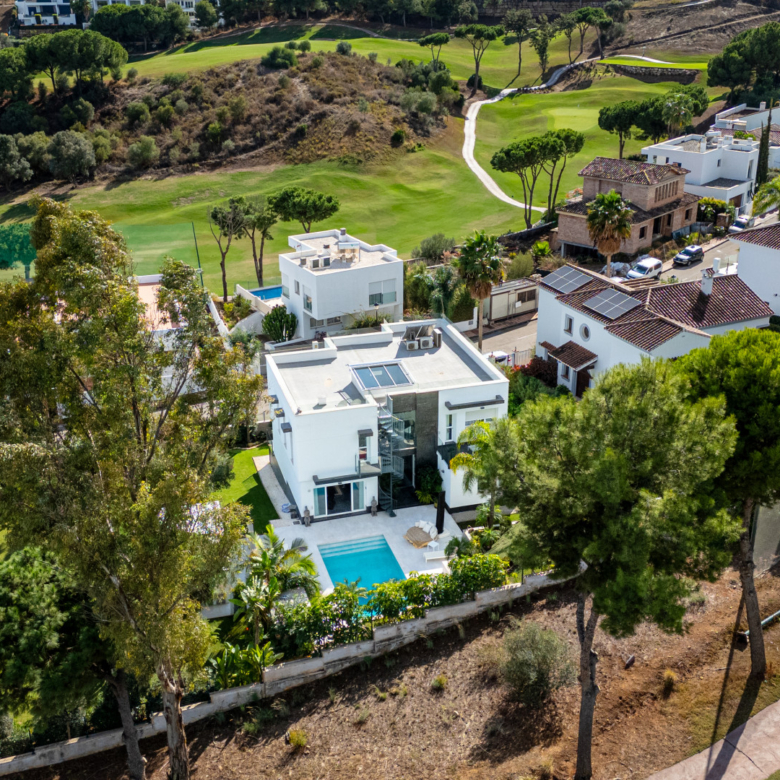 Beautiful contemporary villa on golf course - La Cala Golf