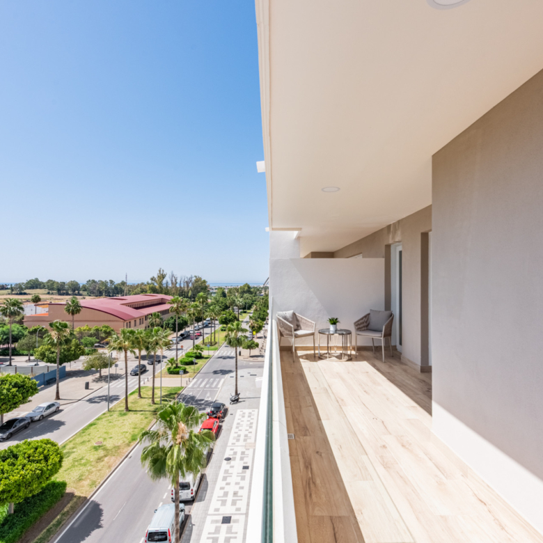 Brand New Luxury Corner Apartment mit Meerblick in Nueva Andalucia, Marbella