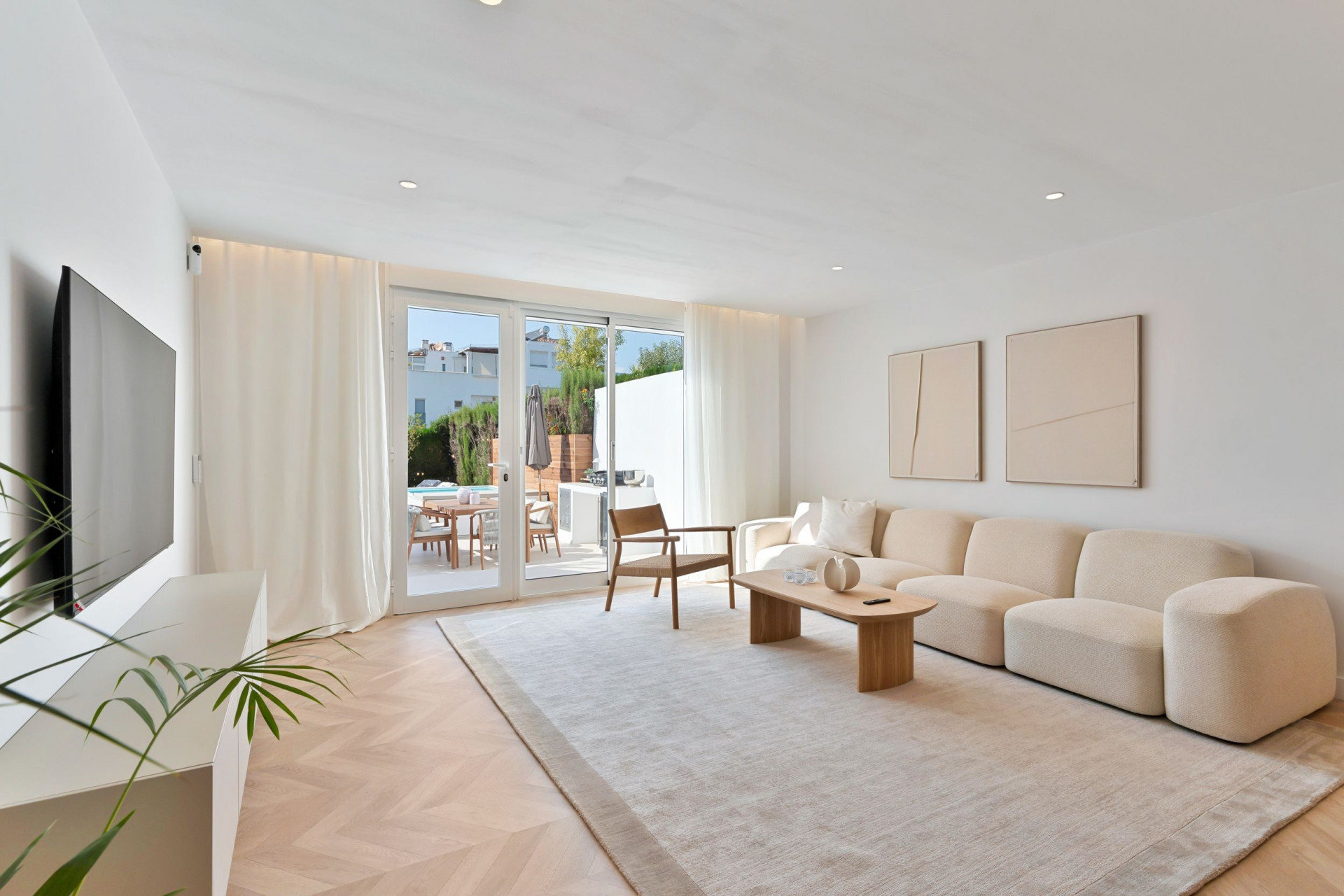 Modern Elegance in the Heart of Nagüeles