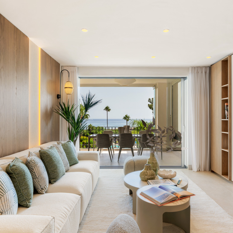 Completely renovated apartment in Bahia del Valerin.