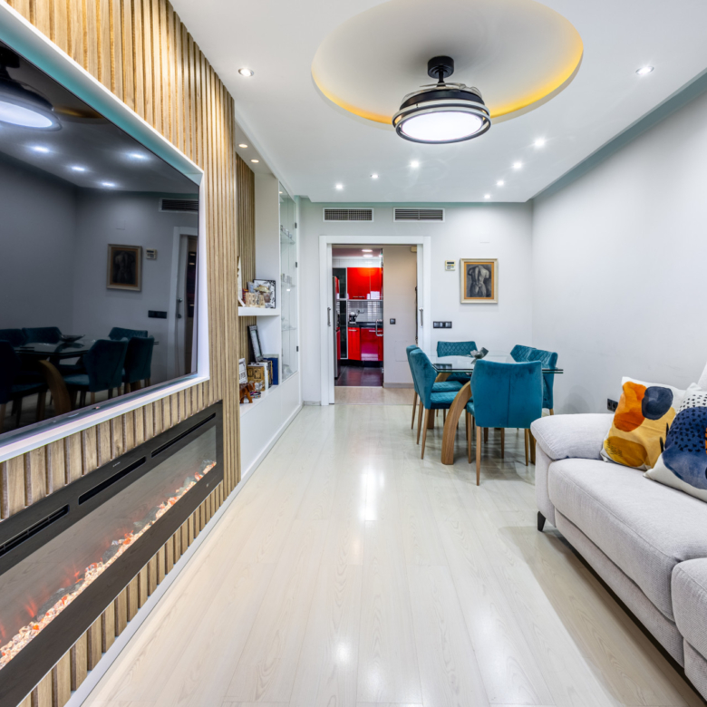 DUPLEX PENTHOUSE WITH LARGE TERRACE